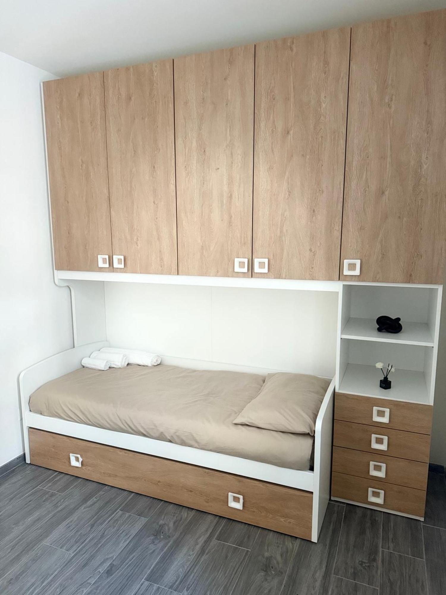 Riva Del Tevere Apartment